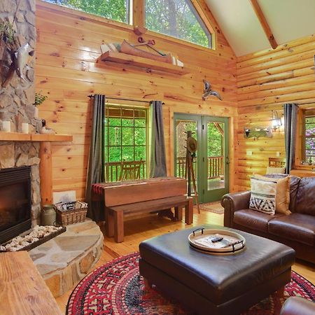 Tree Top Lodge - Gorgeous Lake Cabin With Hot Tub & Magnificent Views Of Forests And Mountains! Cabin Butler Extérieur photo