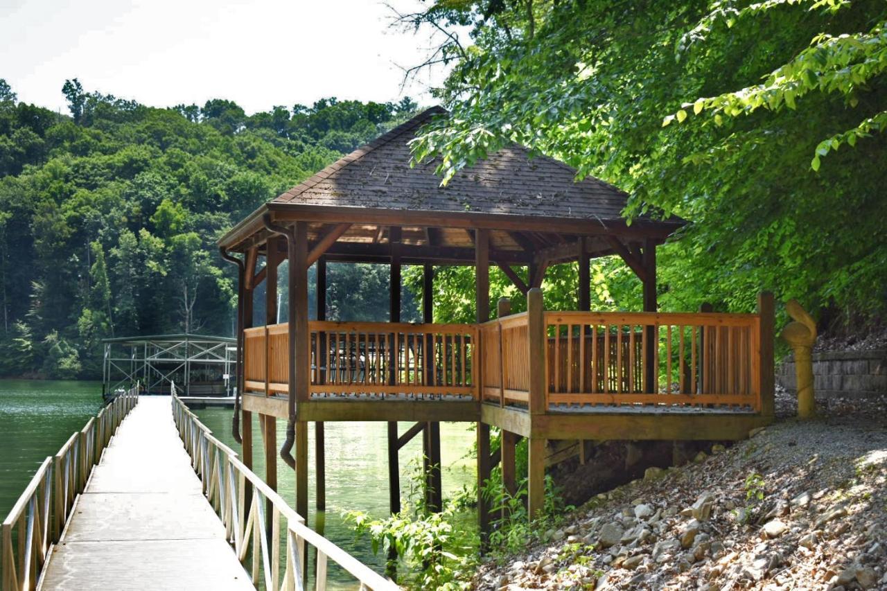 Tree Top Lodge - Gorgeous Lake Cabin With Hot Tub & Magnificent Views Of Forests And Mountains! Cabin Butler Extérieur photo