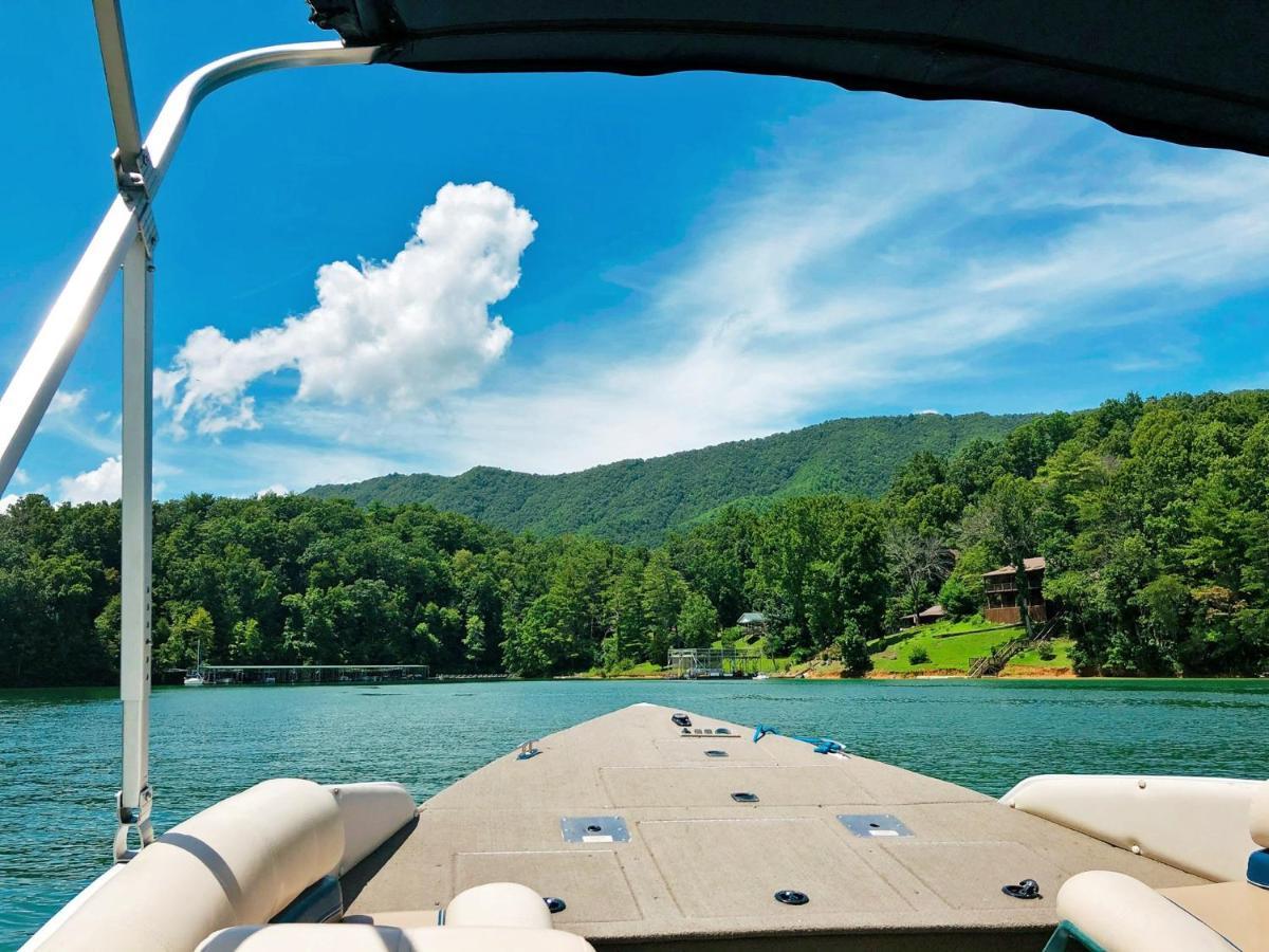 Tree Top Lodge - Gorgeous Lake Cabin With Hot Tub & Magnificent Views Of Forests And Mountains! Cabin Butler Extérieur photo
