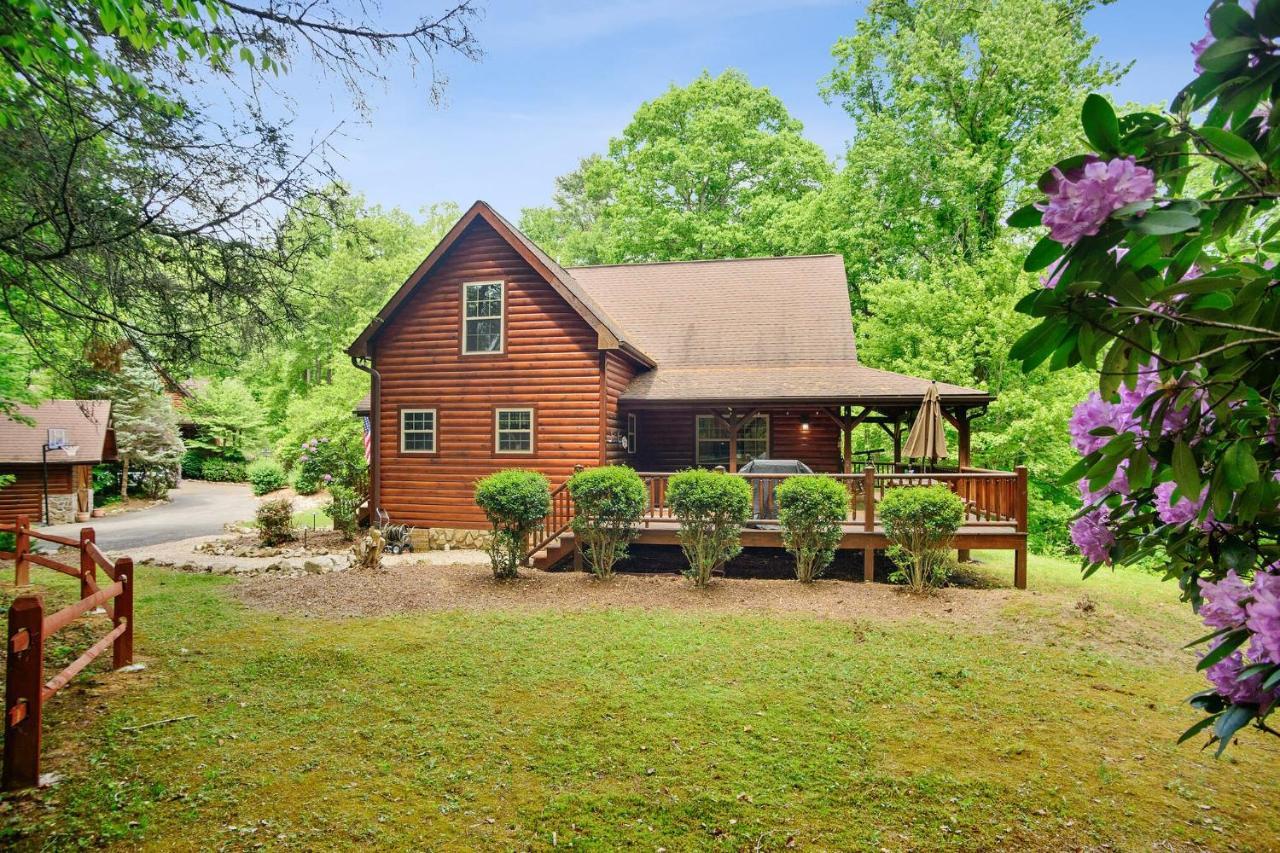 Tree Top Lodge - Gorgeous Lake Cabin With Hot Tub & Magnificent Views Of Forests And Mountains! Cabin Butler Extérieur photo