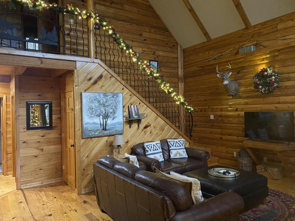 Tree Top Lodge - Gorgeous Lake Cabin With Hot Tub & Magnificent Views Of Forests And Mountains! Cabin Butler Extérieur photo